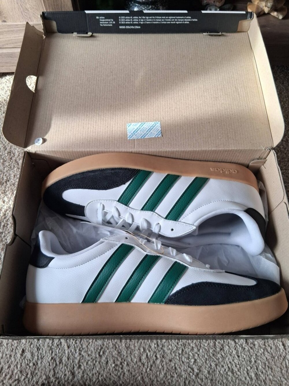 Adidas Barreda White Green Black Gum Rubber Athletic Sneakers JR1323 Men's Sz14